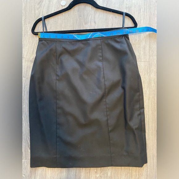 Hand made suit skirt - Picture 6 of 6